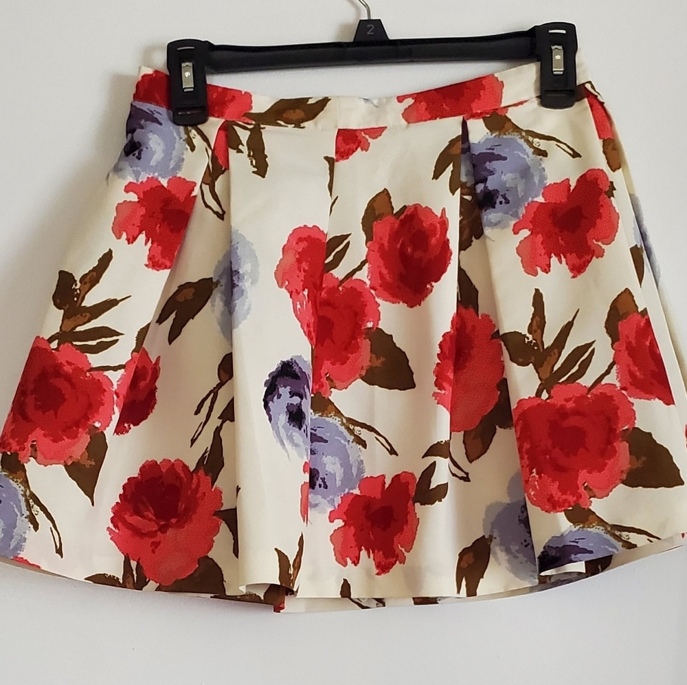 Forever 21 Floral Skirt - Picture 1 of 5